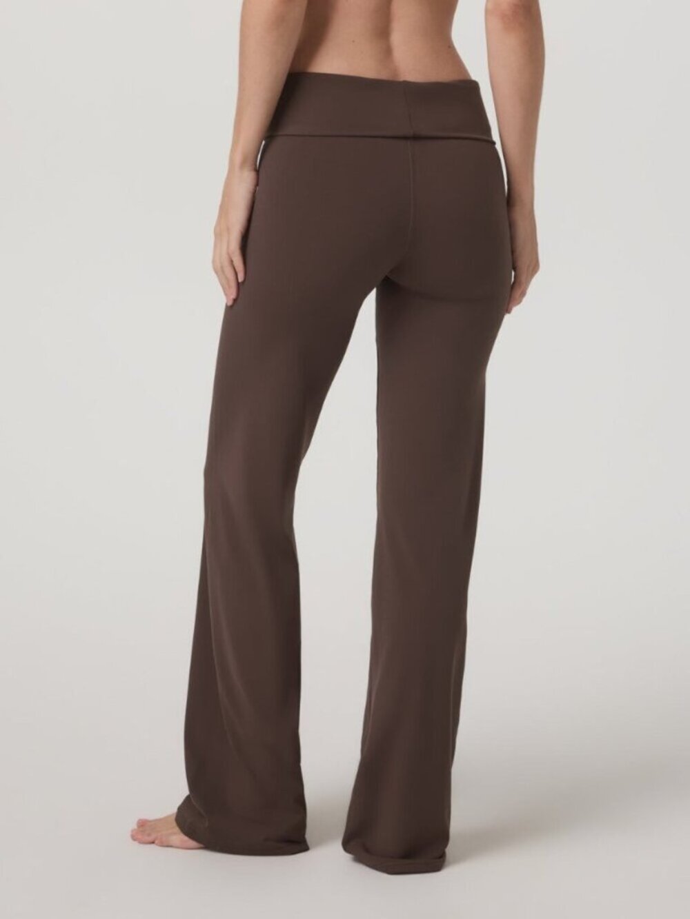 Vuori AllTheFeels™ Foldover Pant - Java - Size Small - Picture 7 of 7